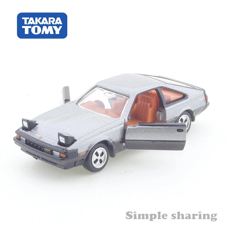 Tomica Classic CelicaXX: 1:64 Scale Diecast Toyota Mode