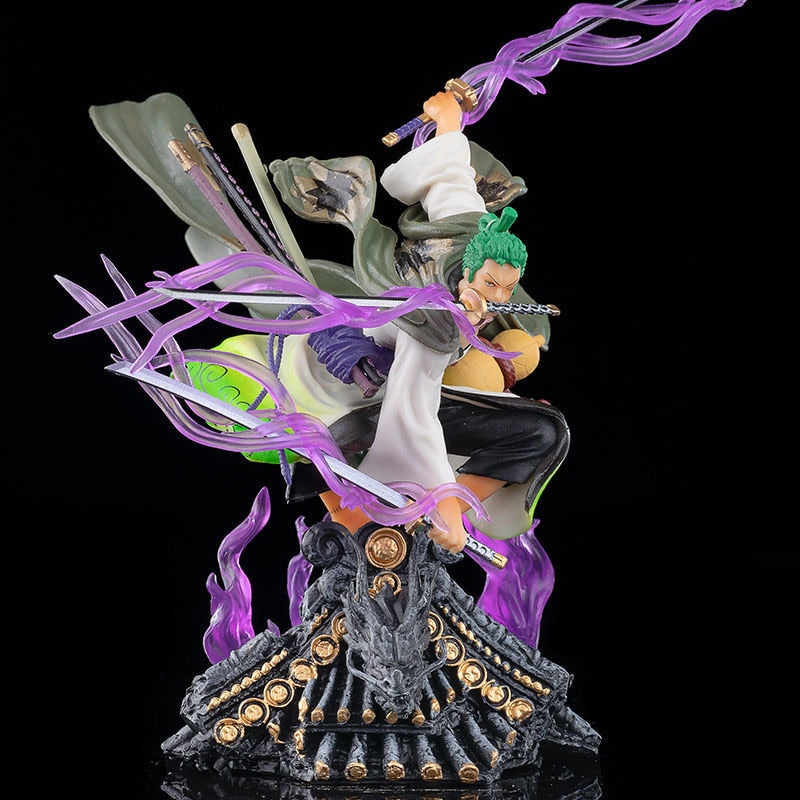 Figurine One Piece™ - Roronoa Zoro Onigashima