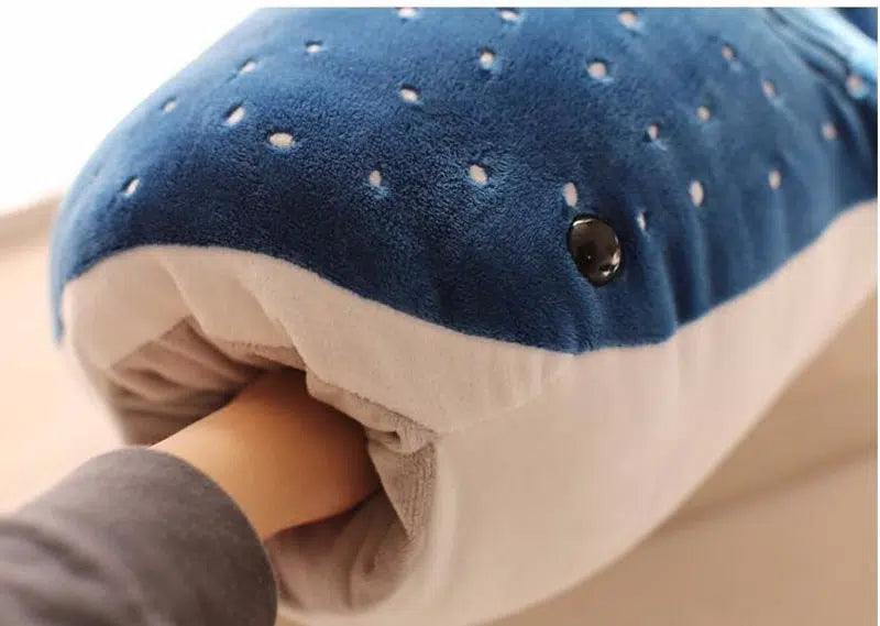 Peluche géante baleine bleue
