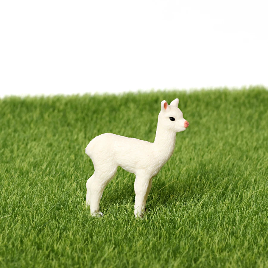 Realistic Farm World Alpaca Animal Model Figures