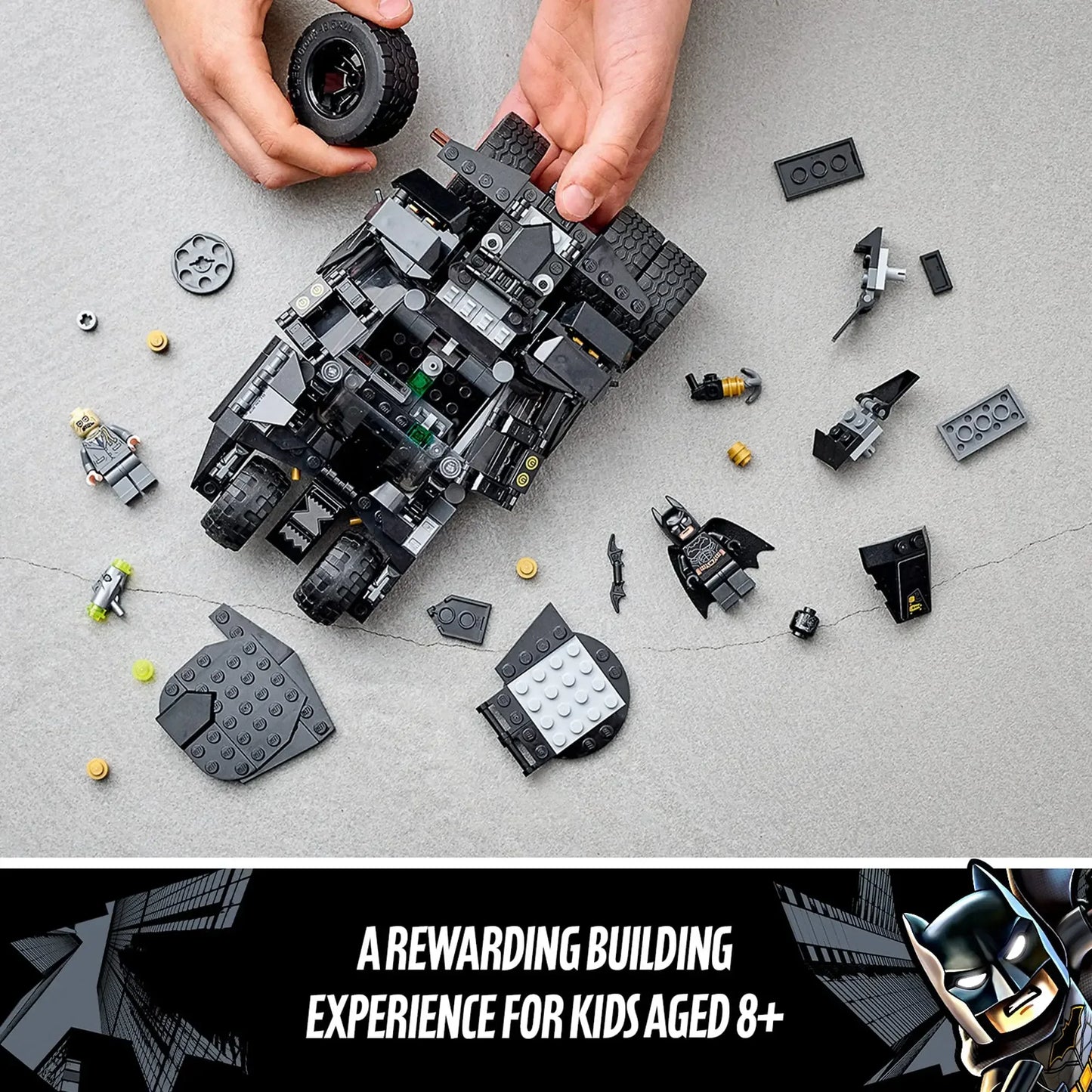 LEGO DC Batman Batmobile Tumbler: Scarecrow Showdown Set 76239